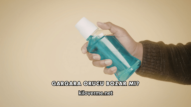 Gargara Orucu Bozar mı?
